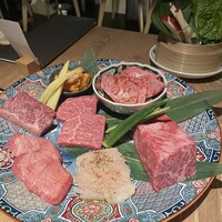 焼肉一七三 向山 - 