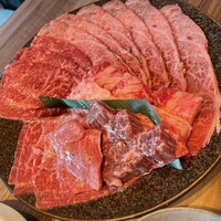 焼肉うしごろ 新宿三丁目店 - 