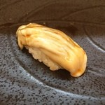 すし処 匠 - 昆布〆の牡蠣☆岩手産 年内最終営業日なので、もう小さい牡蠣しか残ってないそうです(^_^