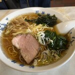 新華楼 - ラーメン　550円