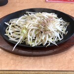 禧麺 - 鉄板もやし(サービス)