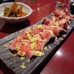 Wasabi Izakaya Anagura - ローストビーフ。山わさびかな？ツーンと美味！