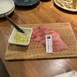 炭火兜ひつじ - ひつじのタン