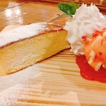 Ichibanchou Baru - 【夜カフェ限定】しっとりチーズケーキ５５０円