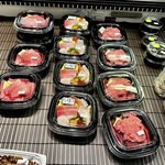 弁天屋 - 海鮮丼もあるよぉ〜