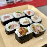 弁天屋 - 好きな具材7種の太巻き