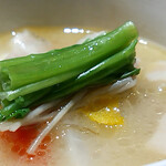 Ji-Cube - 根菜と豚肉のスープ