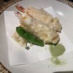 sacra - 海老とチーズの湯葉包み揚げ