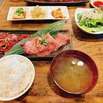 Yakiniku Sakaba Sumibiya - 