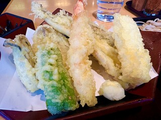 Maruya - 海鮮天せいろ(牡蠣、鱚、穴子、いか、海老、ピーマン、茄子、さつまいも)