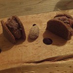 コルツ - 千歳産いのししのリエット　山ブドウソース