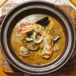 ３丁目のカレー屋さん  - シーフードカレー 2100円