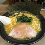 麺達うま家 - らーめん(並盛) 790円