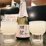 47都道府県の日本酒勢揃い 夢酒 - 獺祭 純米大吟醸 50 スパークリング