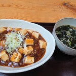 ほおずき亭 - 麻婆豆腐丼とスープ。