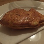 コルツ - 中身は鯛なのだ。くずしてスープにひたして