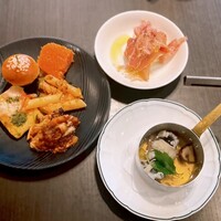 オールデイダイニング リモネ(リーガロイヤルホテル大阪) - セイボリープレート
                      盛り付けのセンスはスルーして下さい…( ³ω³ ).｡o