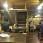 そば処 ゆかり庵 - 広い店内です