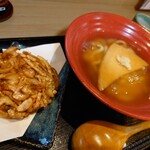 Teuchi Udon Kendonya - きつねあんかけに　かき揚げトッピング別皿です