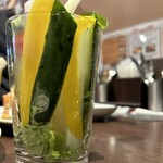 立ち飲み食堂 ウルトラスズキ - 