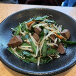 一番飯店 - ニラレバ炒め