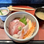 しほう田 - 海鮮ちらし寿司 …1,100円（※2024年より改訂…税込1,970円）