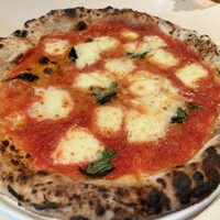 イタリアーナ エノテカ ドォーロ - マルゲリータ