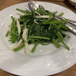 中華料理　龍城 - 空心菜のニンニクソース炒め　1,280円