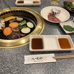 Yakiniku Motsunabe Ichiya - 