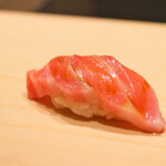 鮨 めい乃 - やま幸の大トロ。