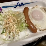 松屋 - ソーセージエッグ定食¥500