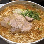福岡アバンギャルド - もつ鍋の〆ラーメン