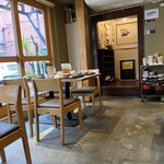 Karatsu An - 入店時の店内