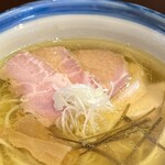 Ramen Kanade - しおチャーシュー麺