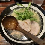 塩らー麺 本丸亭 - 