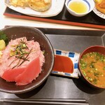マキハラ商店 イオンモールNagoyaNoritakeGarden店 - 