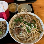 名護曲レストラン - 