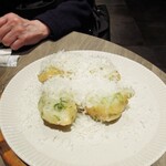 ミアスタンド - 付き出し