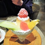 ミアスタンド - 裏側から