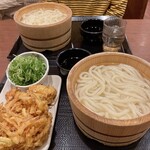 丸亀製麺 - 