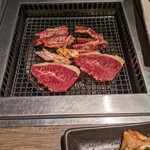 Sumibi Yakiniku Shichiri Mbou - 