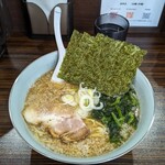 背脂煮干中華そば 二代目たかちゃんらーめん - 