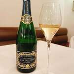 ラ・トゥーエル - 