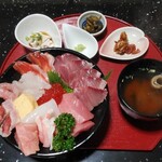 食事処 みや川 - うらの海鮮丼