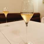 ラ・トゥーエル - 