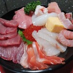 食事処 みや川 - うらの海鮮丼