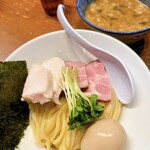 百日紅 - 特製煮干しつけ麺