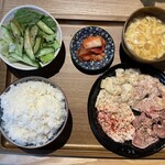 好ちゃん - ホルモンミックスランチ 1,760円