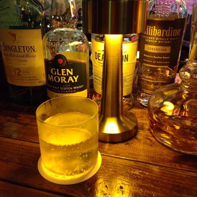 HIGH BALL BASE JIROYA（ハイボールベース ジローヤ） - 青葉通一番町（バー）の写真