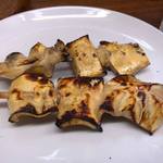 大統領 - 馬のハツモト。大動脈の血管壁で、コリコリシコシコとほかに無い歯応えが魅力。